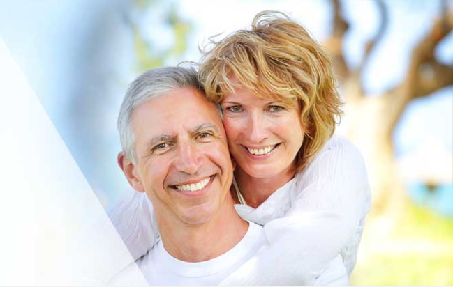 Recover Your Smile With&nbsp;Dentures